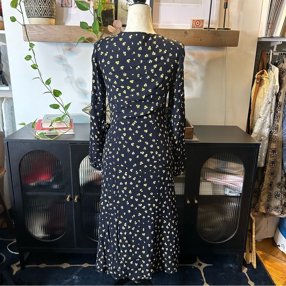 H&M Patterned Wrap-Front Dress - Picture 7 of 9